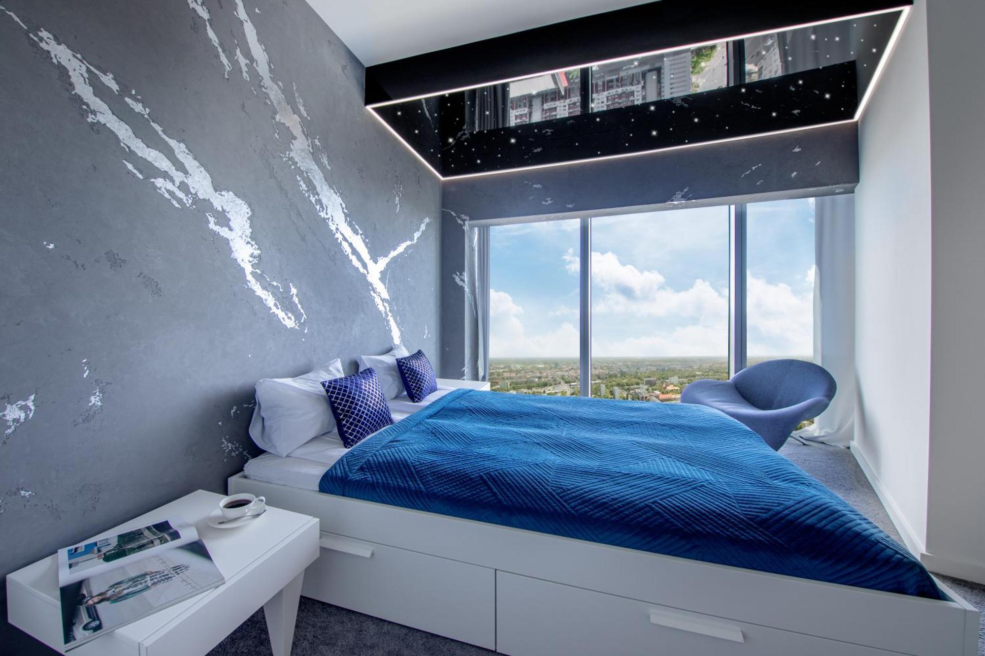 Apartamenty W Sky Tower Wroclaw Exterior photo